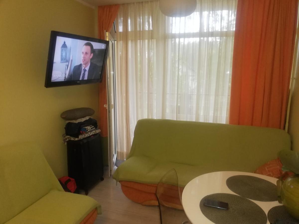Przytulny mini apartament dla 4 osób Łukęcin Exterior foto